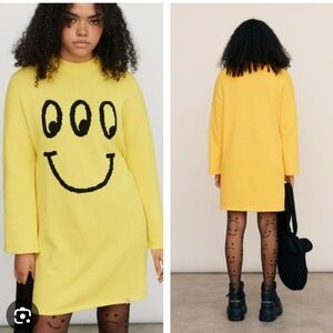 Lazy Oaf Yellow Smiley Unisex  M Jumper/Dress